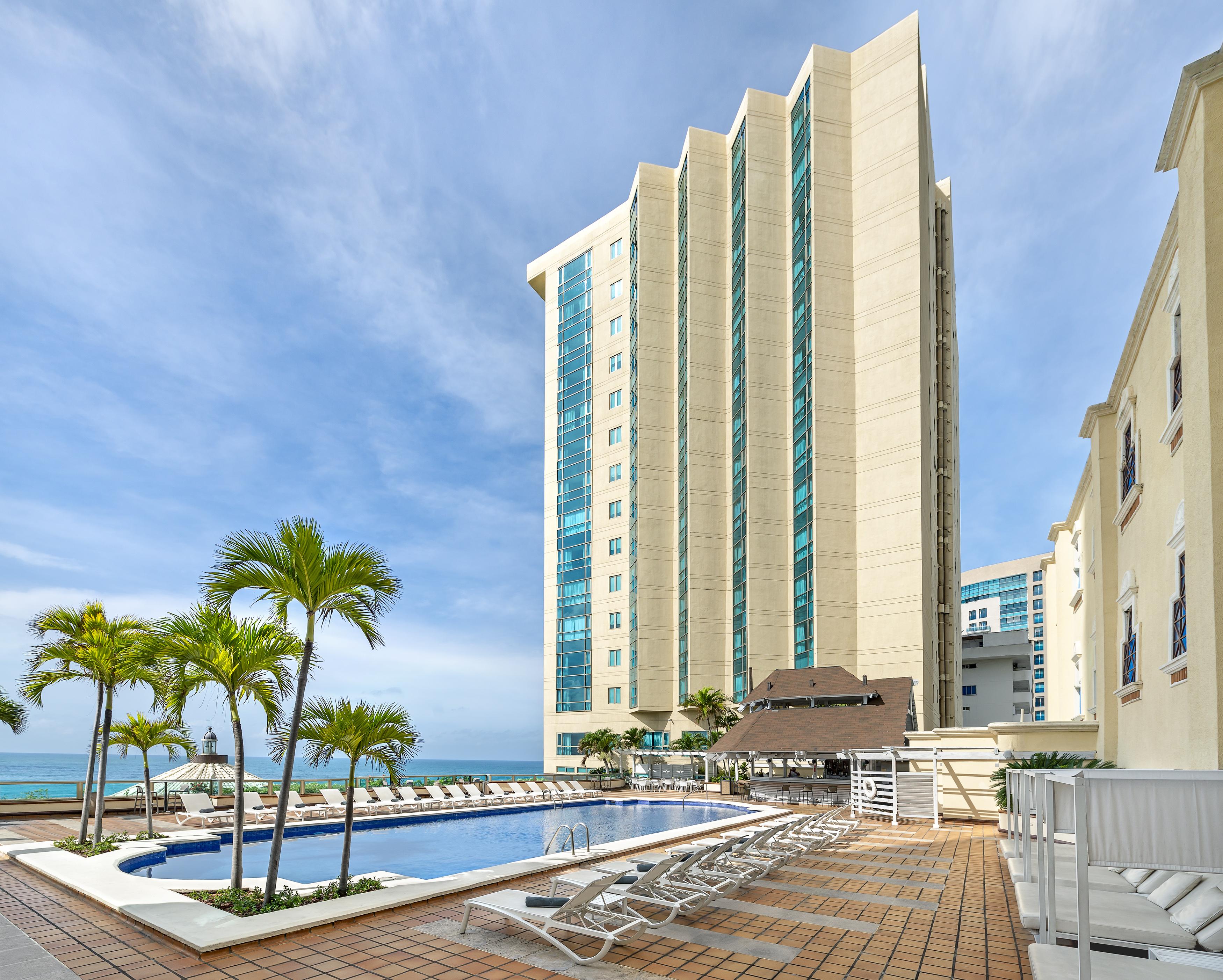 Catalonia Santo Domingo Hotel Exterior photo