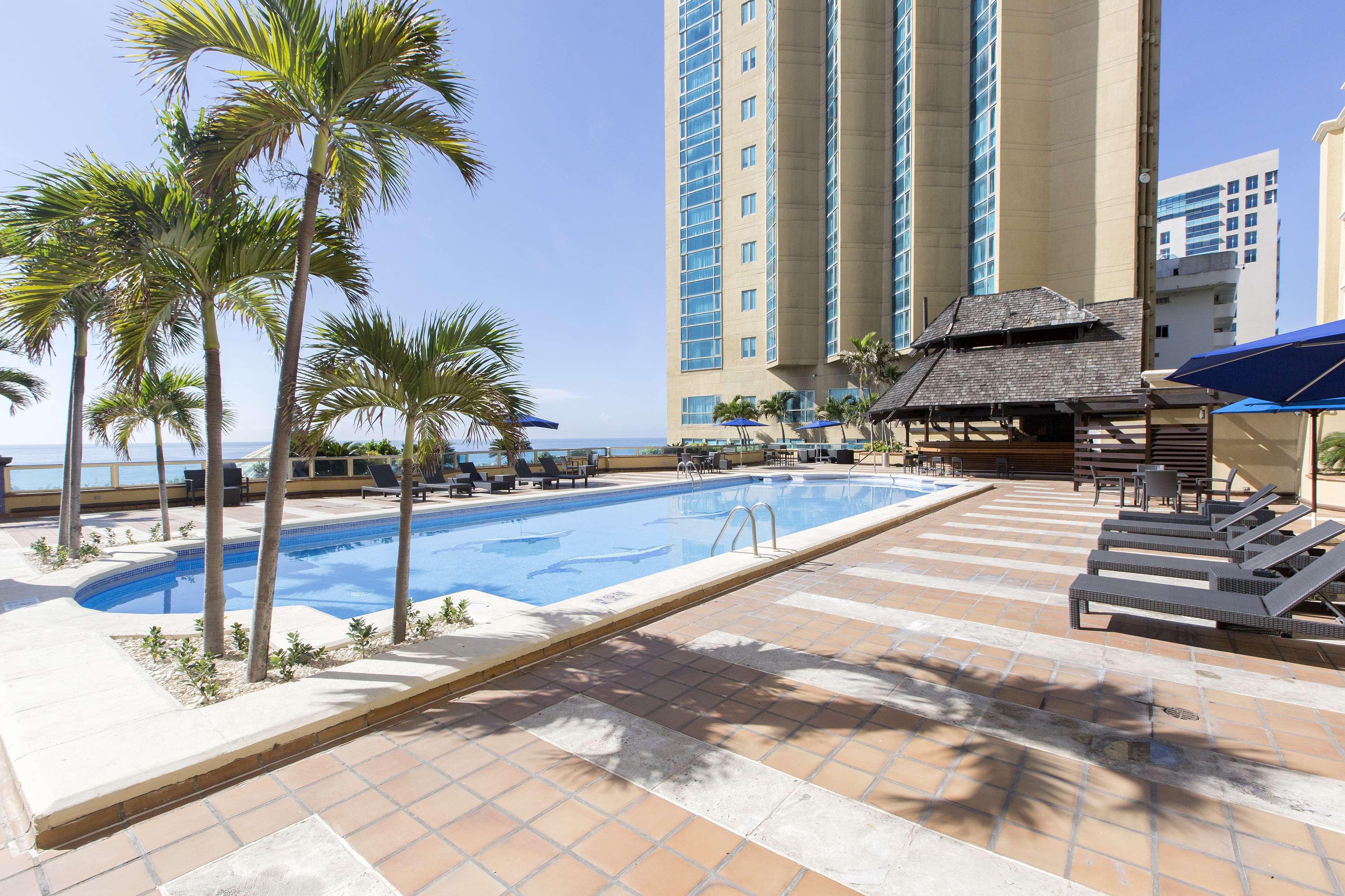 Catalonia Santo Domingo Hotel Exterior photo